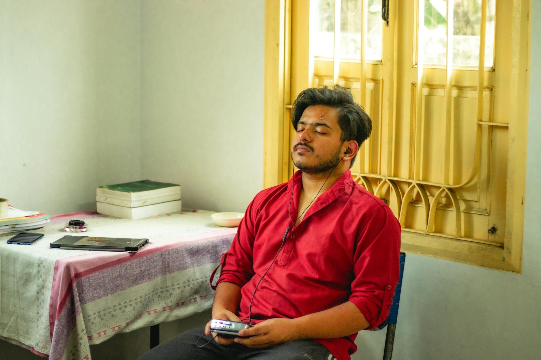 I tested 8 meditation apps for 3 months: here is what actually works for your brain and wallet