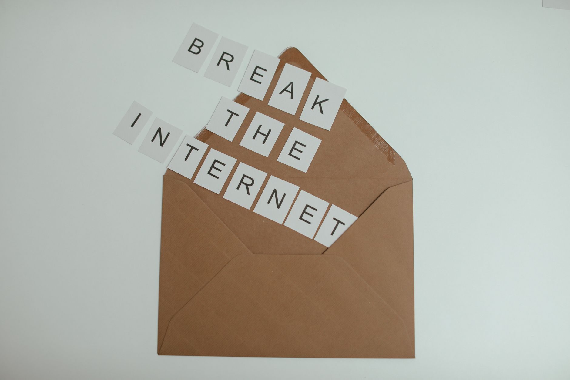 How to Vanish from the Internet in 2026: Delete Your Digital Life