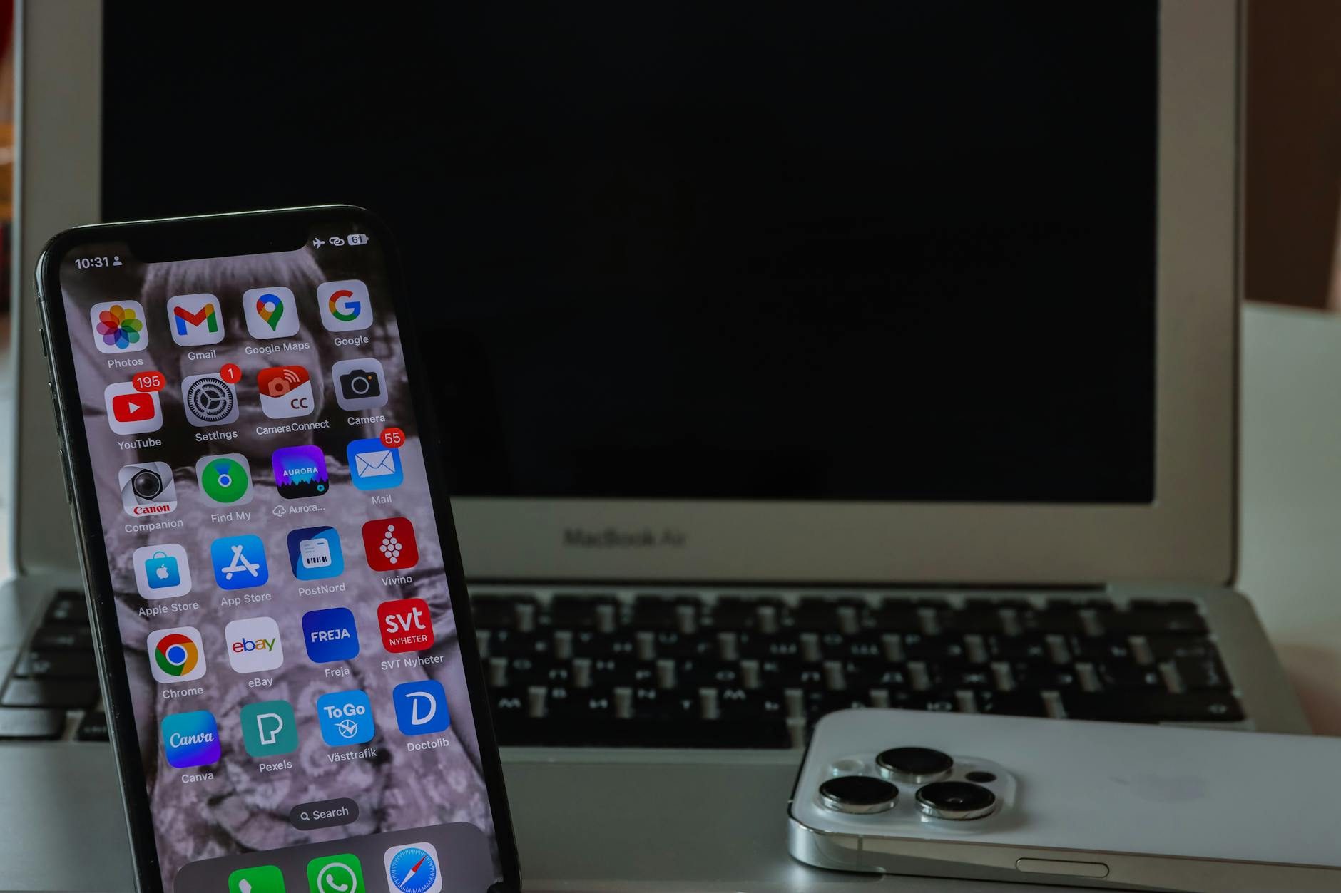 Every iPhone Guru Is Wrong About Battery Life (And Costing You $500)