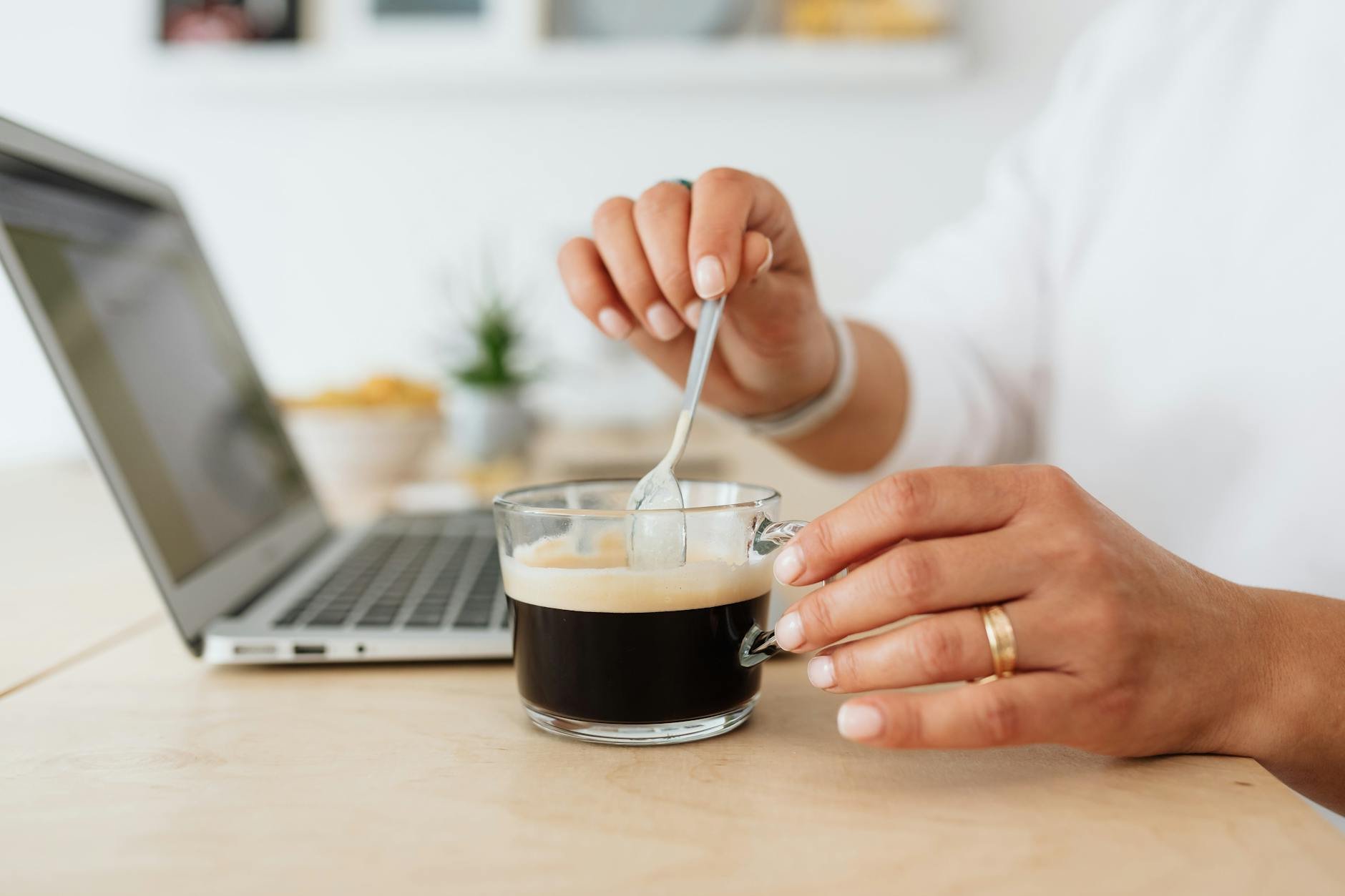 The morning routine myth: what actually makes mornings productive