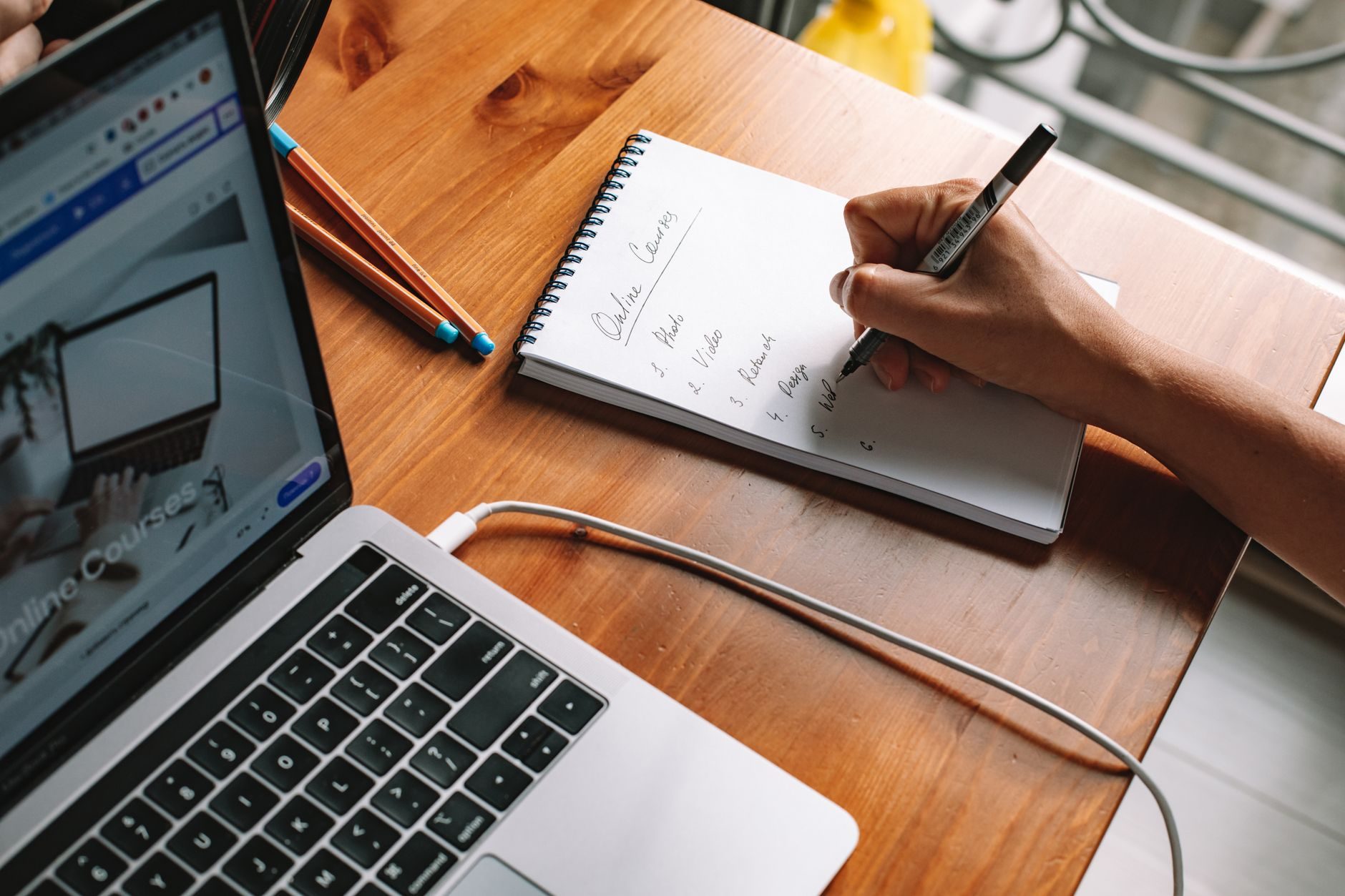 How to Build and Sell Online Courses on Technical Topics People Actually Pay For