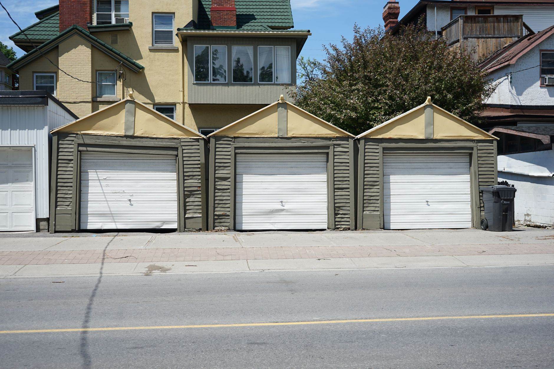Your Garage Doesn't Need $50,000 Worth of Electrical Work to Charge an EV