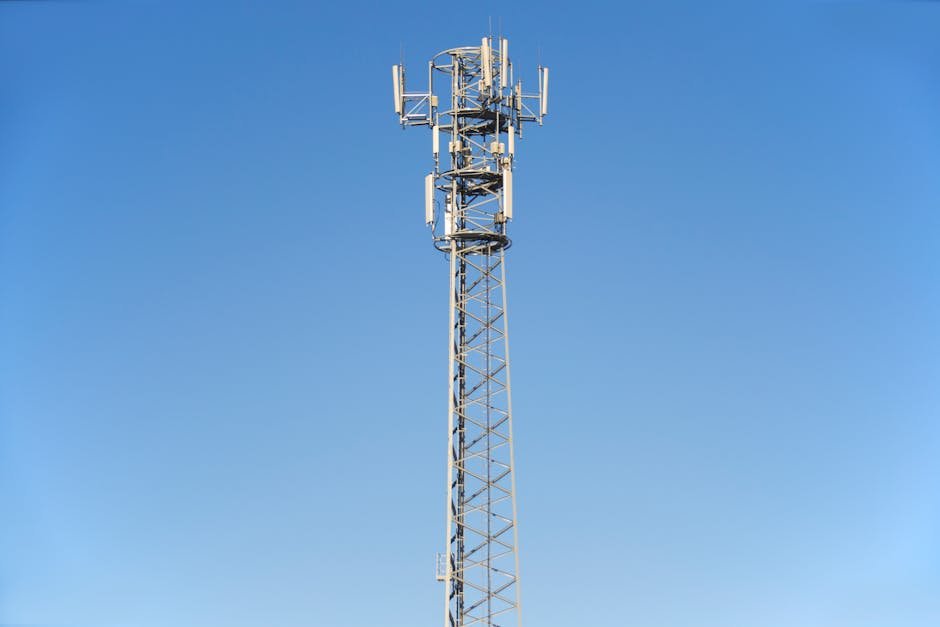 Ghana Scraps Telecom Fines, Forces MTN and Telecel to Build 1,150 Sites