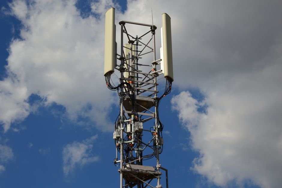 IHS Towers Sells Latin America Assets to Macquarie as MTN Deal Nears